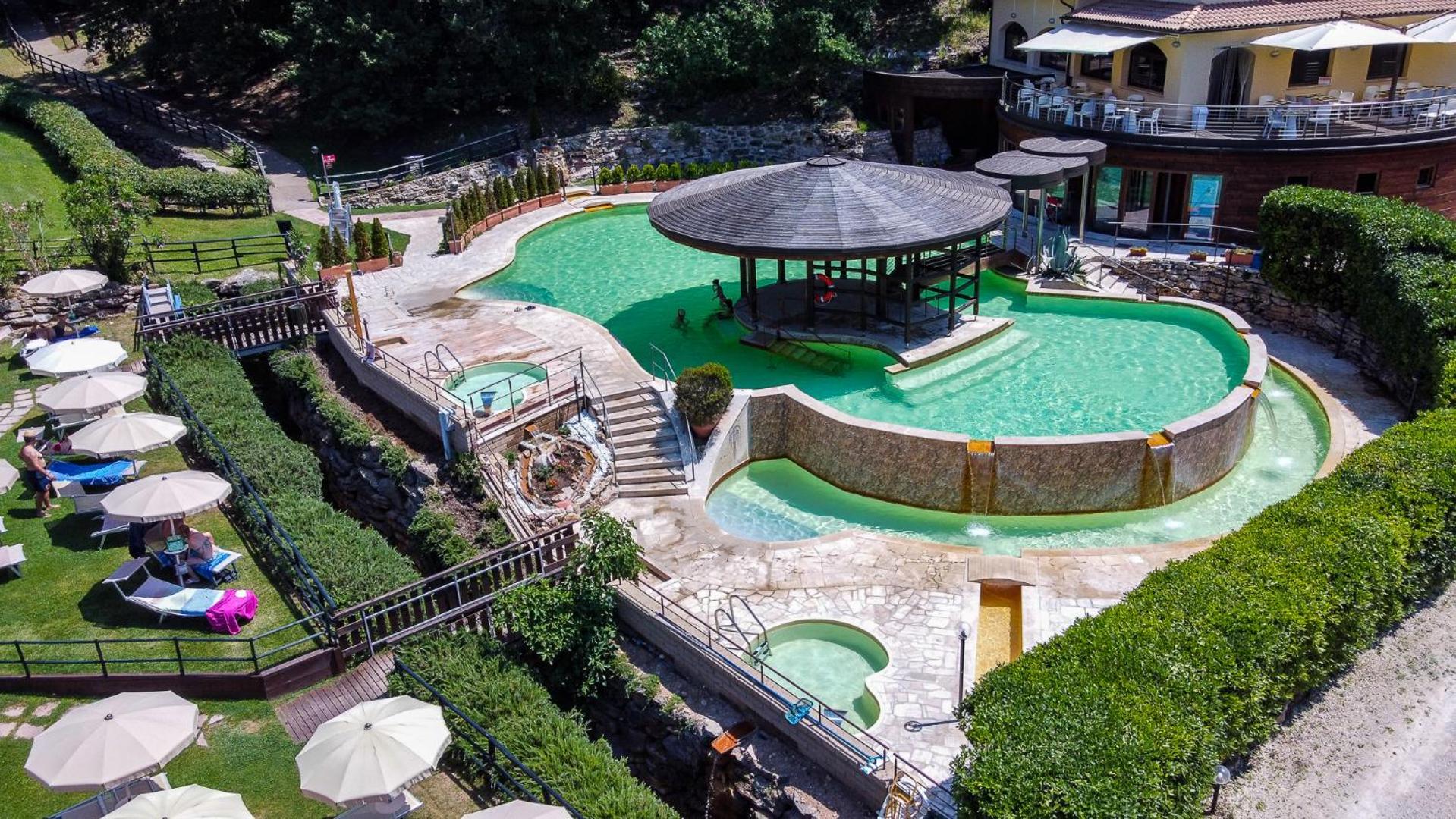 Residence Terme Di Sorano Eksteriør billede