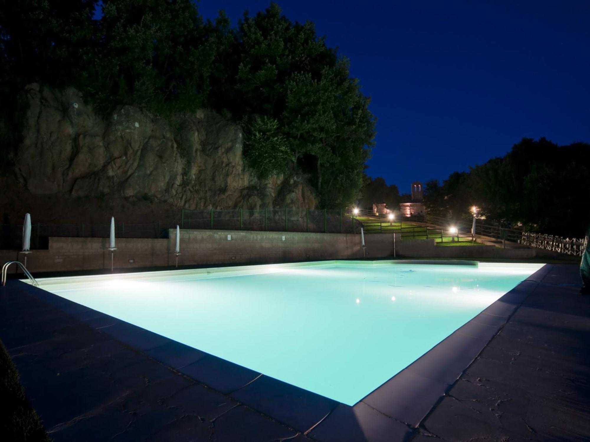 Residence Terme Di Sorano Eksteriør billede